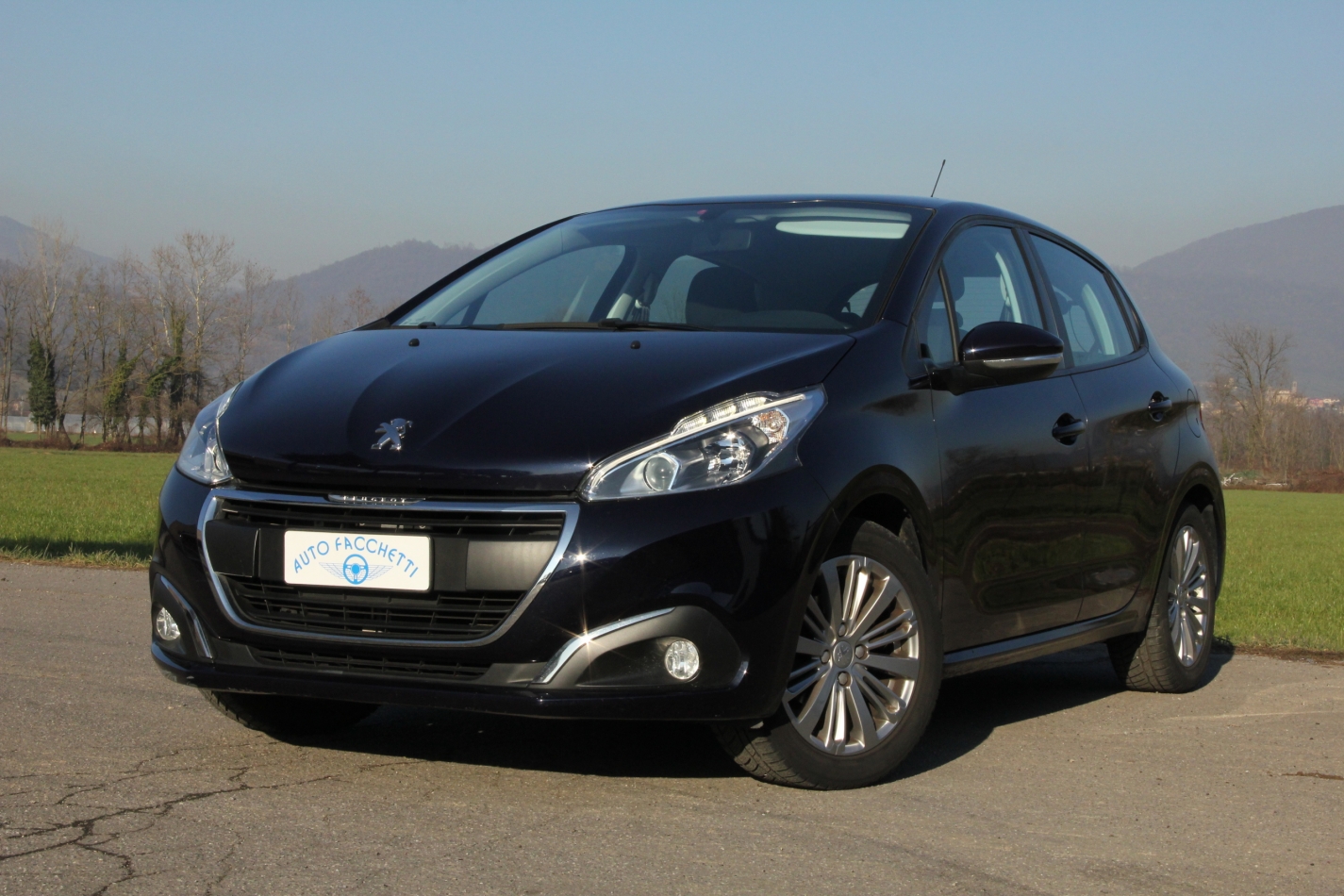 Peugeot 208 5p 1.2 puretech Allure 82cv