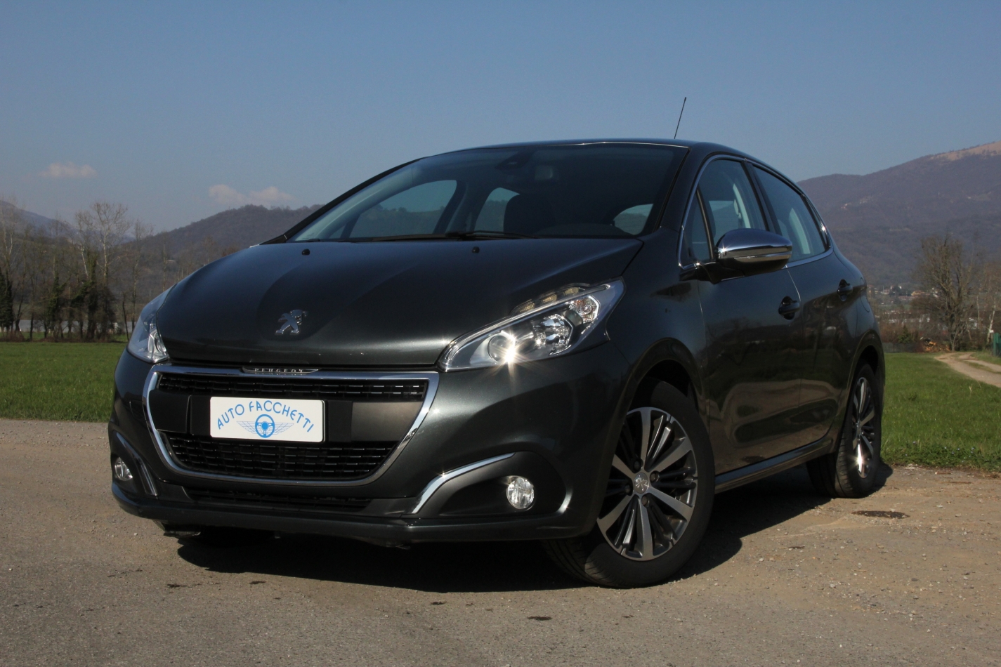 Peugeot 208 5p 1.2 puretech Allure 82cv