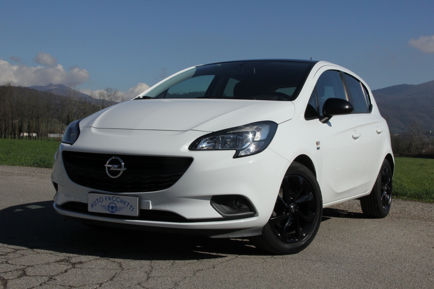 Opel Corsa 5p 1.4 Black Edition Gpl Tech